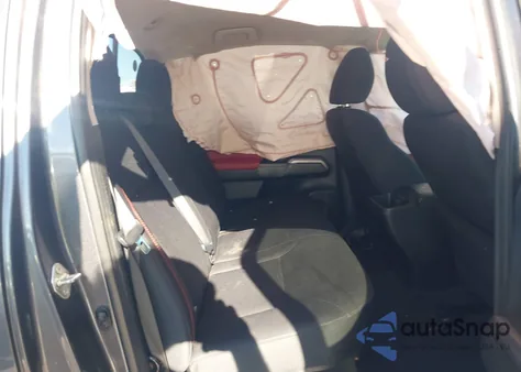 2016 Toyota Tacoma Sr5 V6 z USA, uszkodzony, nr VIN 5TFCZ5AN3GX019962